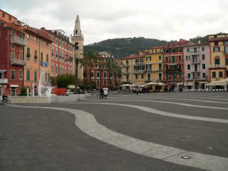 Lerici, Garibaldi square