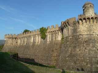 Sarzanello fortress