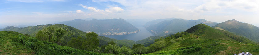 Panorama su un ramo del lago di Como