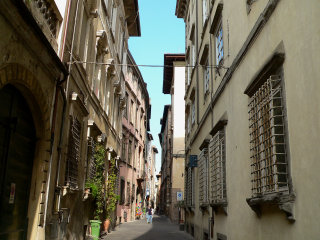 Hiking in Lucca