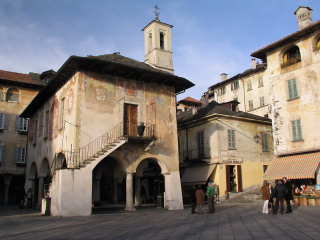 Piazza Motta, Orta San Giulio