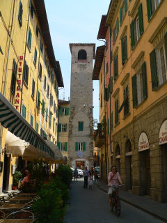 Hiking in Pisa