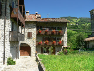 Il borgo di Oneta